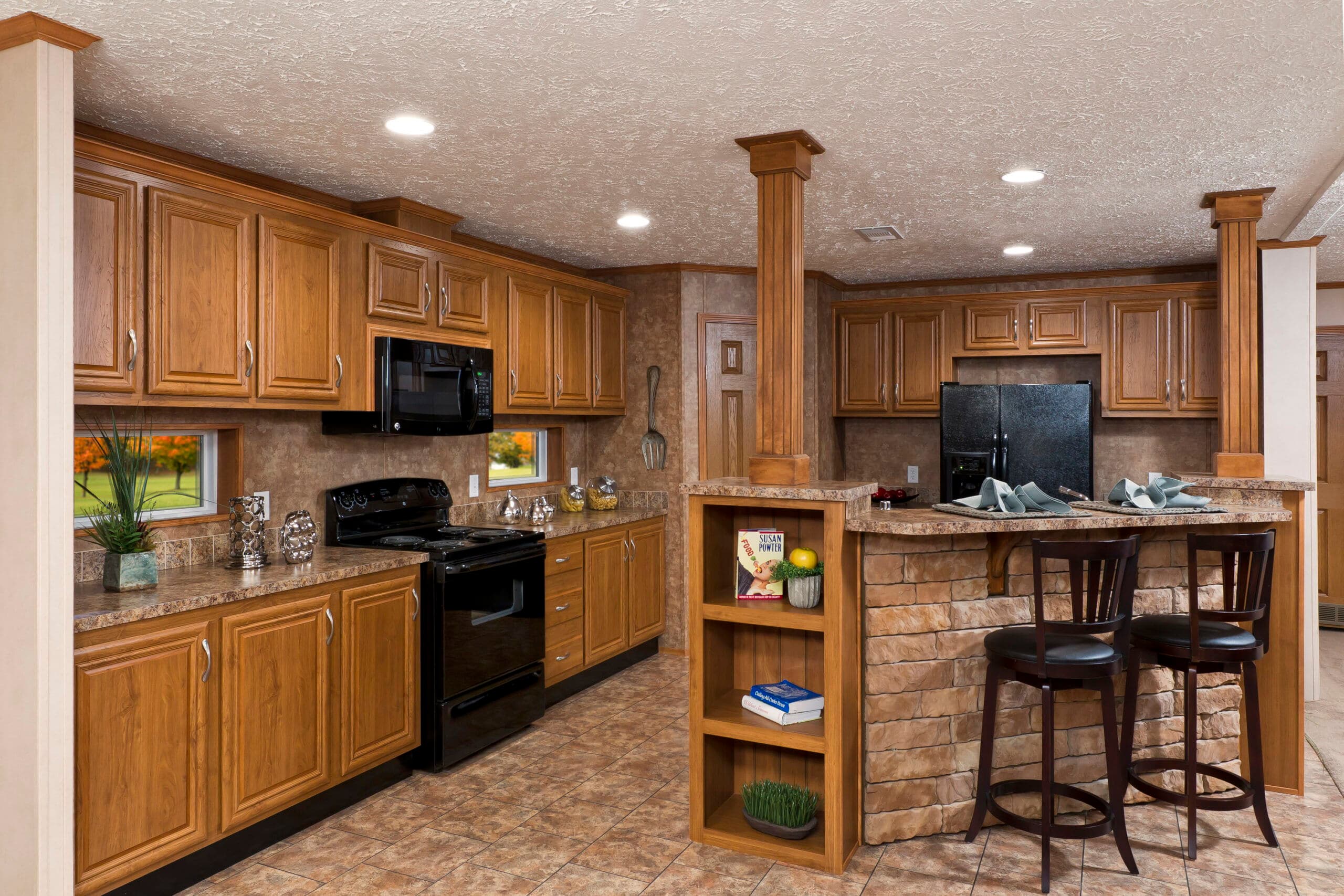Md-13 kitchen home features