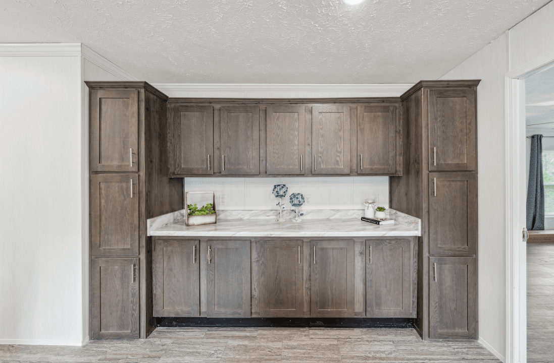 Md-62-32 rubicon interior home features