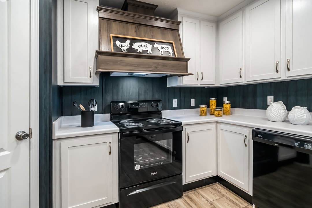 Md-50-32 kitchen home features