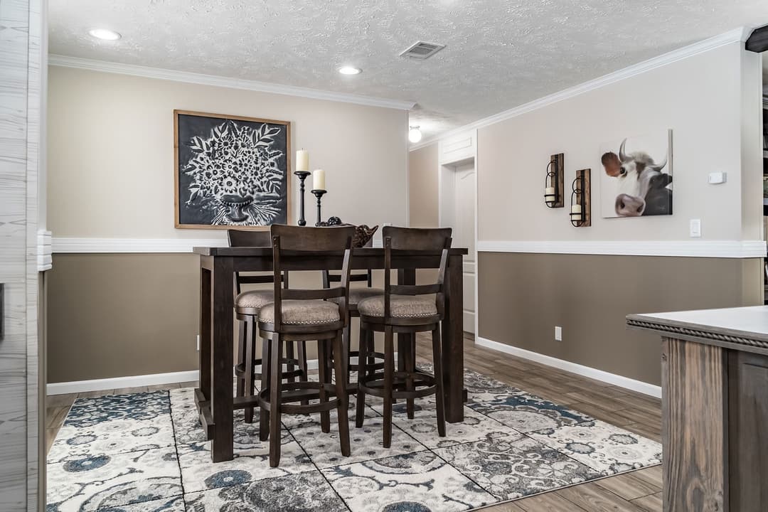 Md-41-32 interior home features