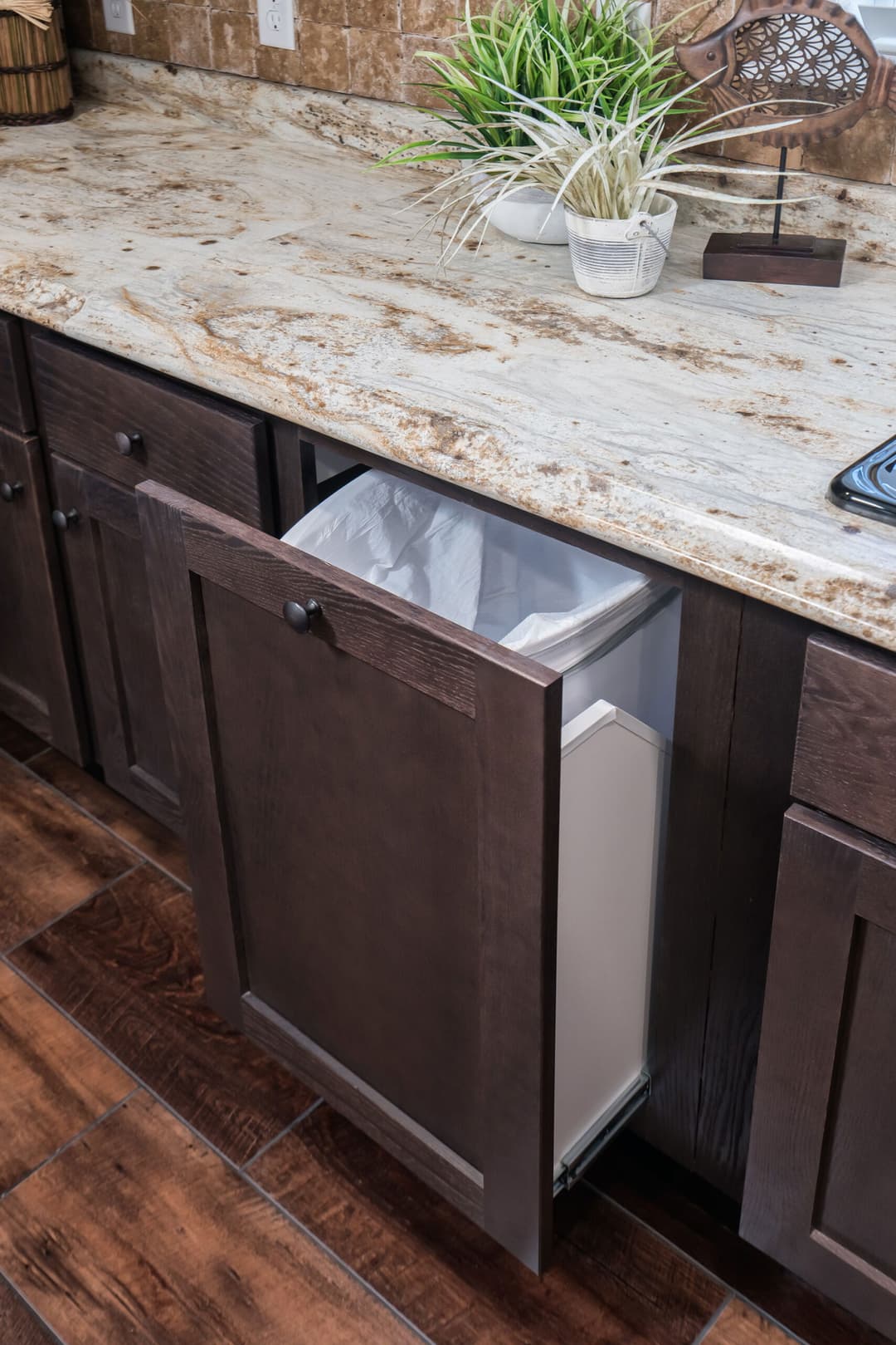 Kb-3238 kitchen home features