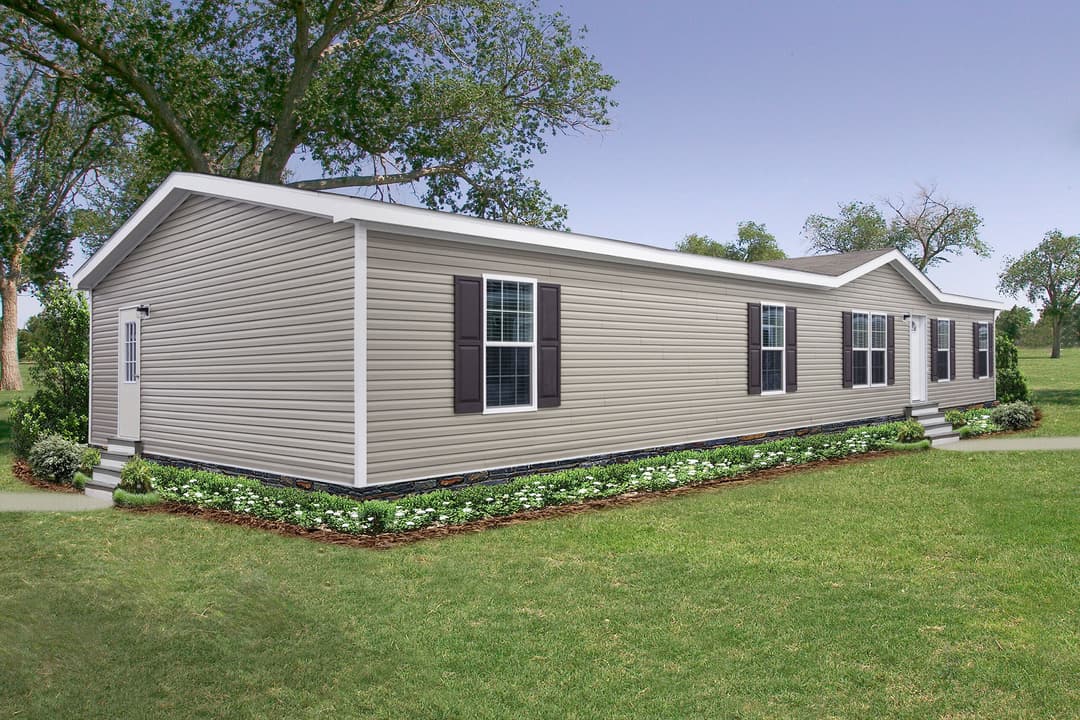 Md-17 elevation and exterior home features