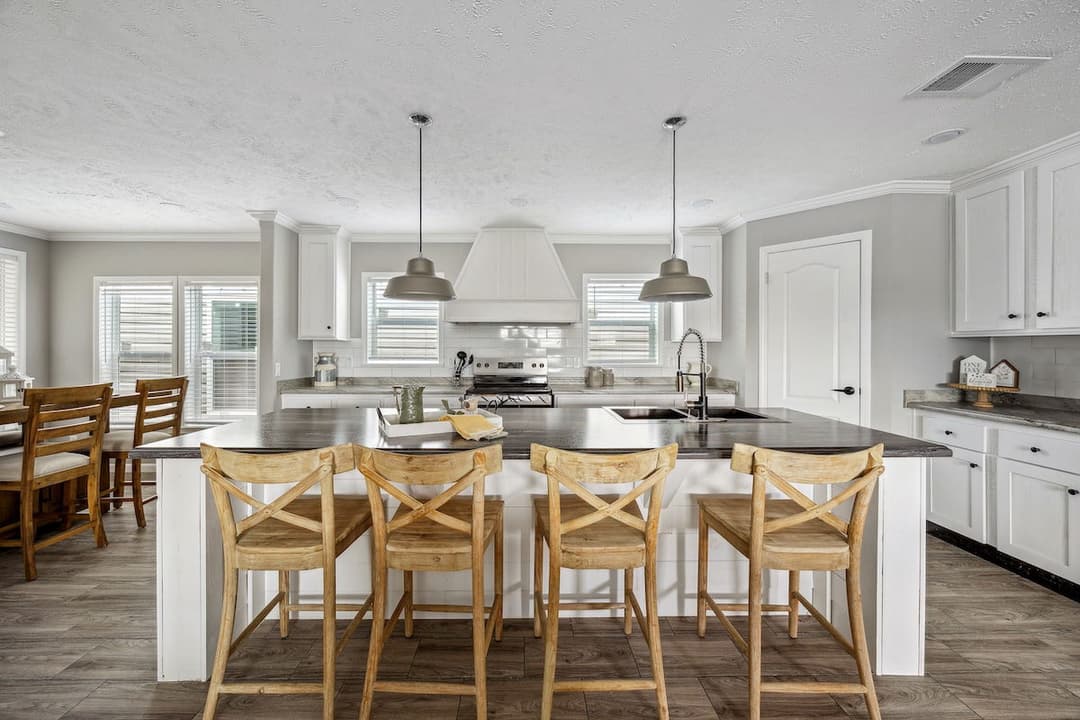 Kb-3246 presley kitchen home features