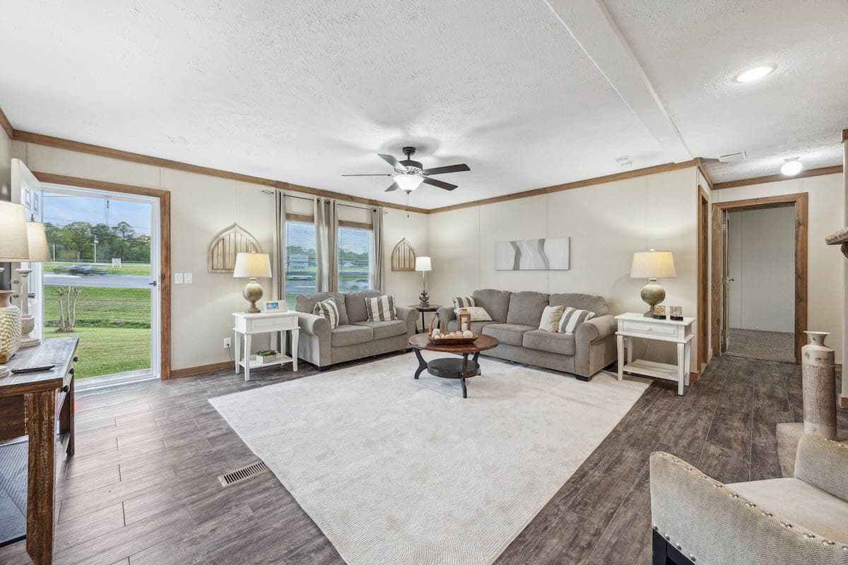 Md-26-32 interior home features