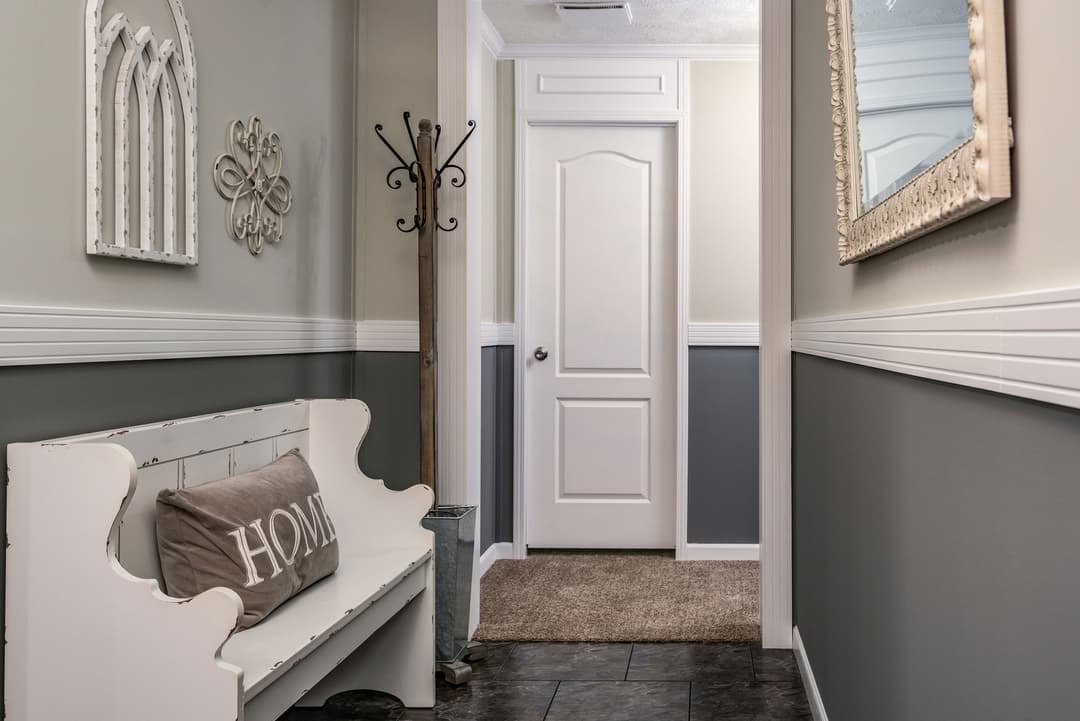 Md-38-32 interior home features