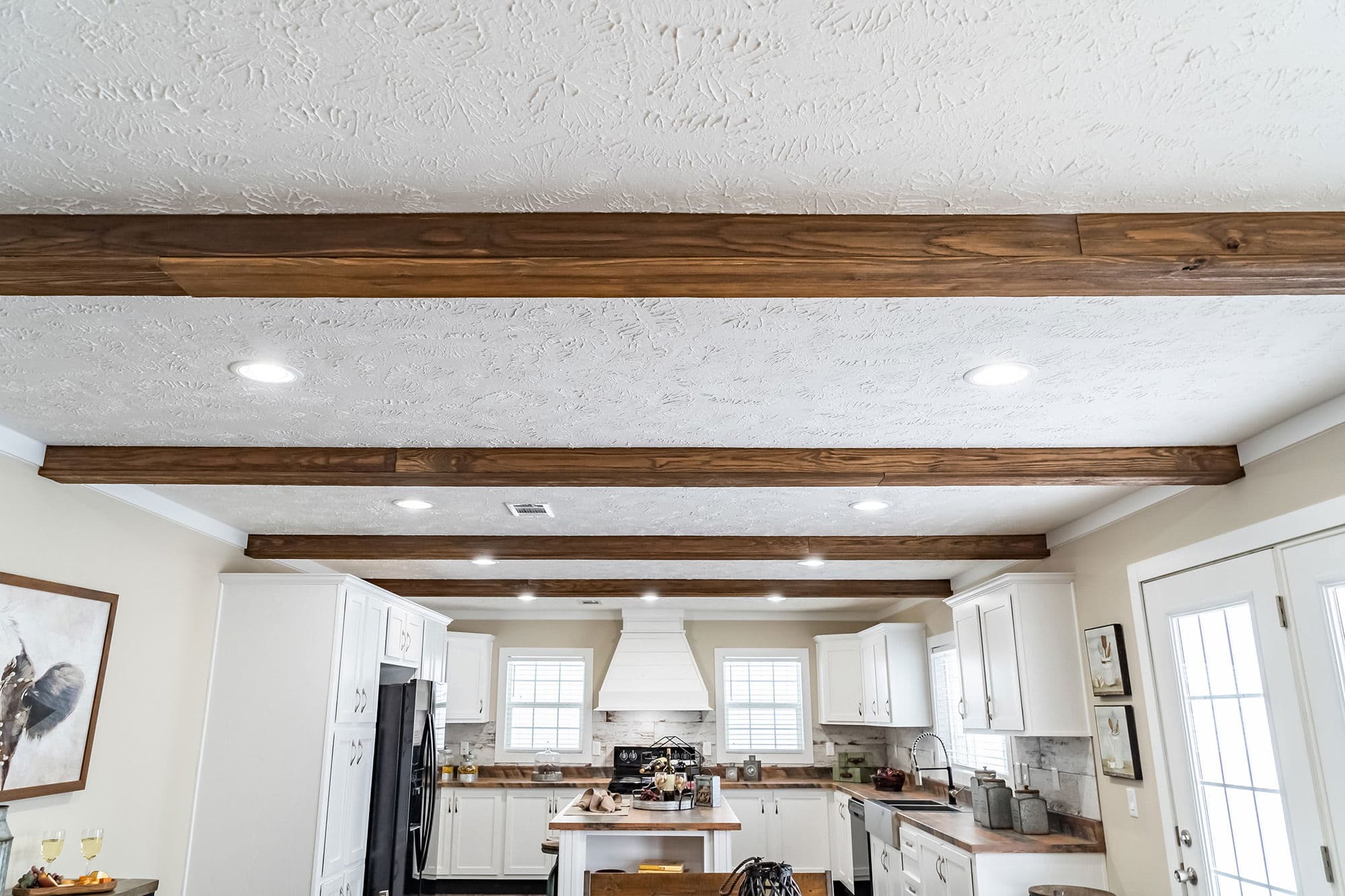 Md-42-32 interior home features