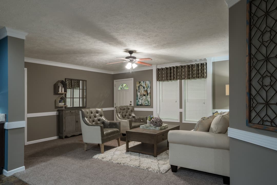 Md-24-32 interior home features