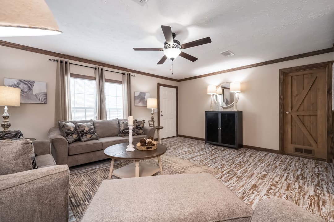 Md-49-32 interior home features