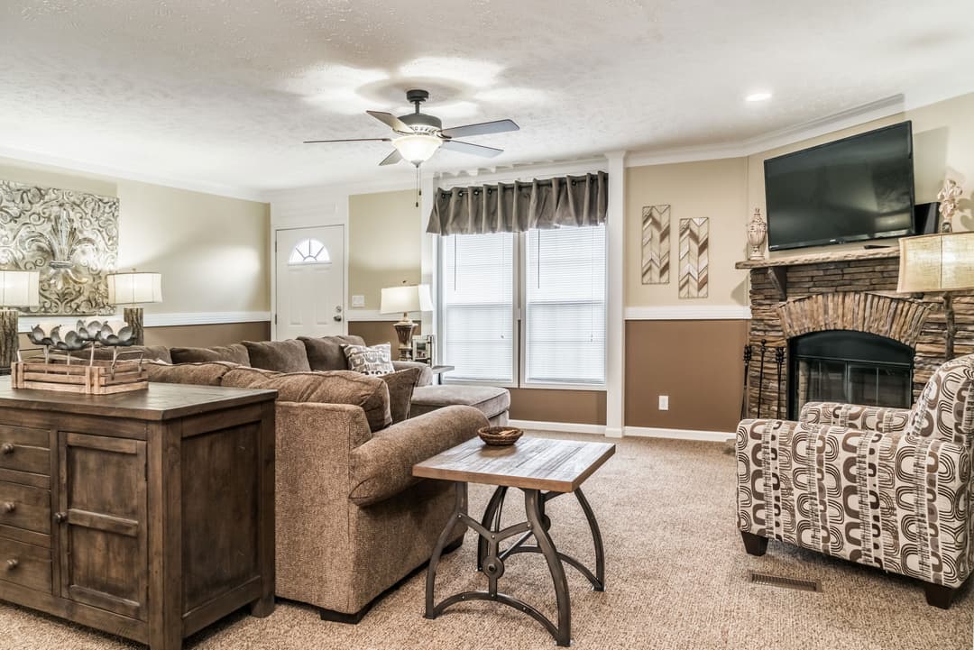 Md-32-32 interior home features