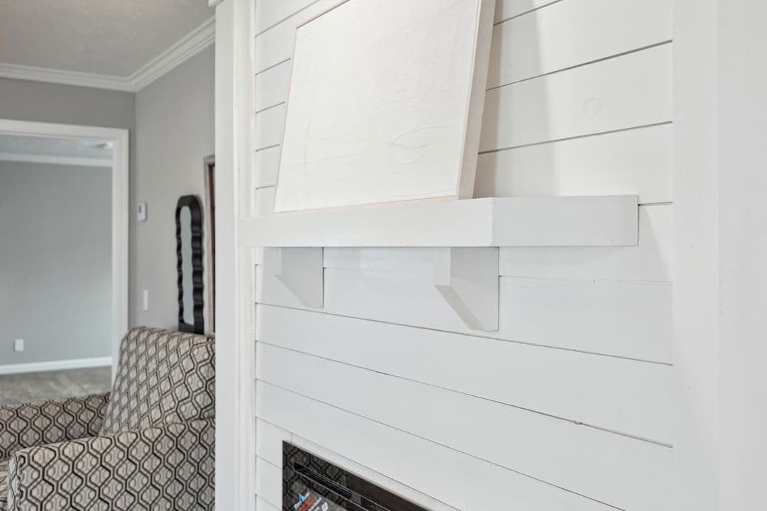 Md-10-32 lynnox interior home features