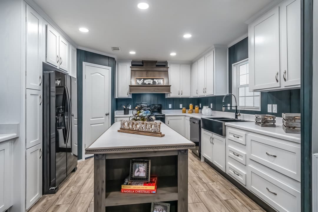 Md-50-32 kitchen home features