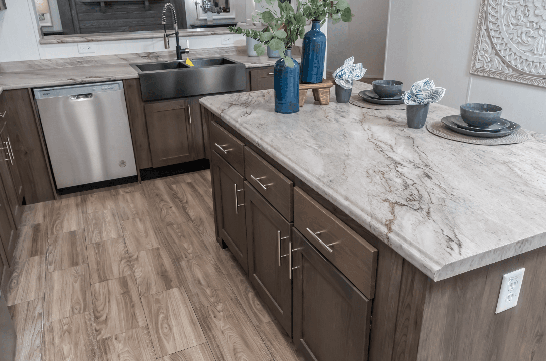 Md-60-32 dakota kitchen home features